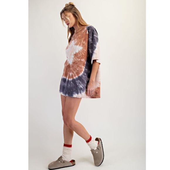 Easel Tie-Dye Short Sleeve Tee - Brown and Black - Picture 3 of 4